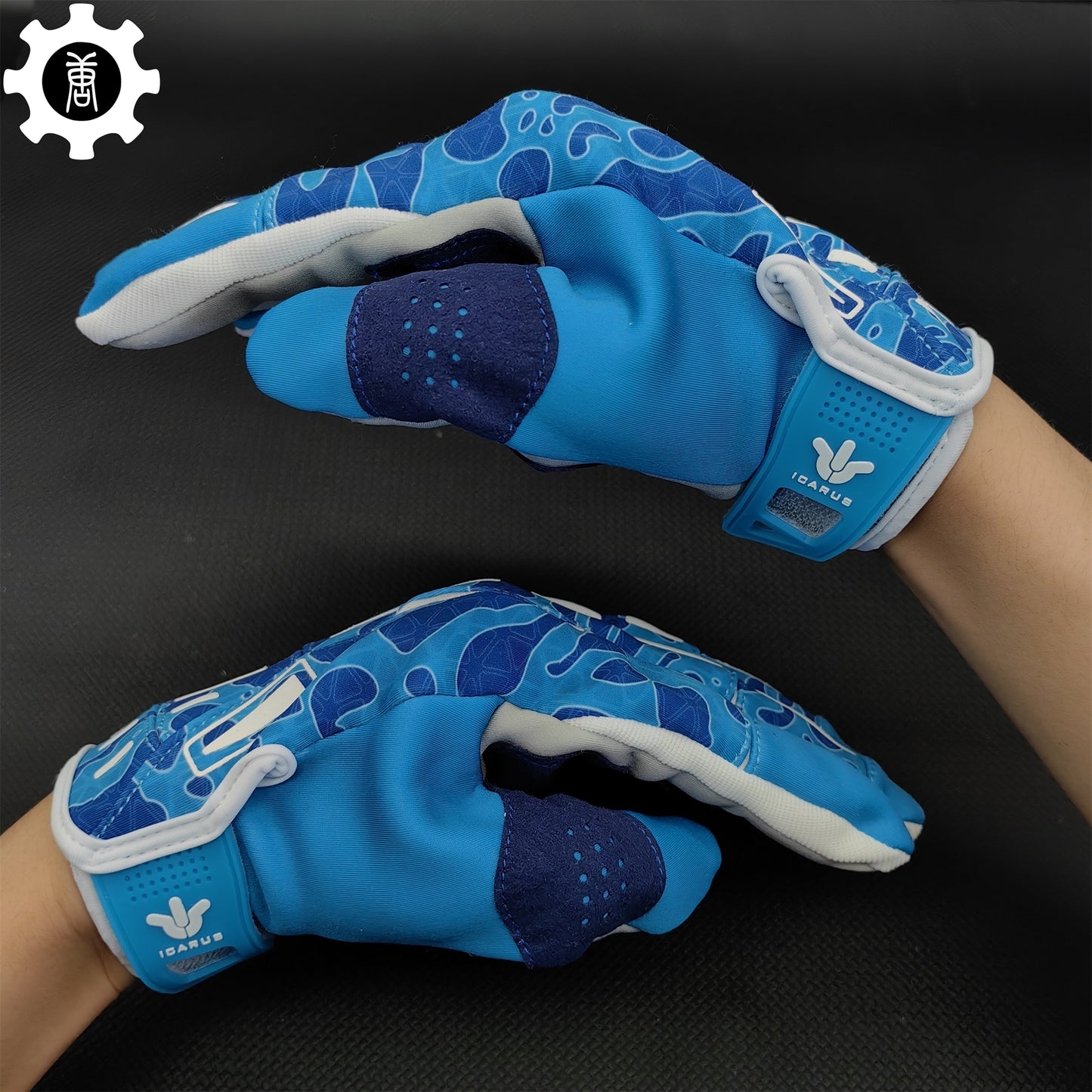 Amphibious Sport Gloves A Pair Cosplay Prop