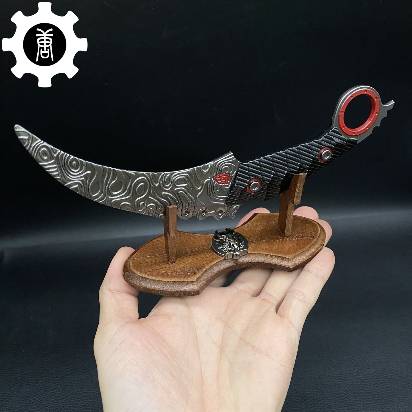 Chinese Game Arena Breakout Karambit Metal Replica