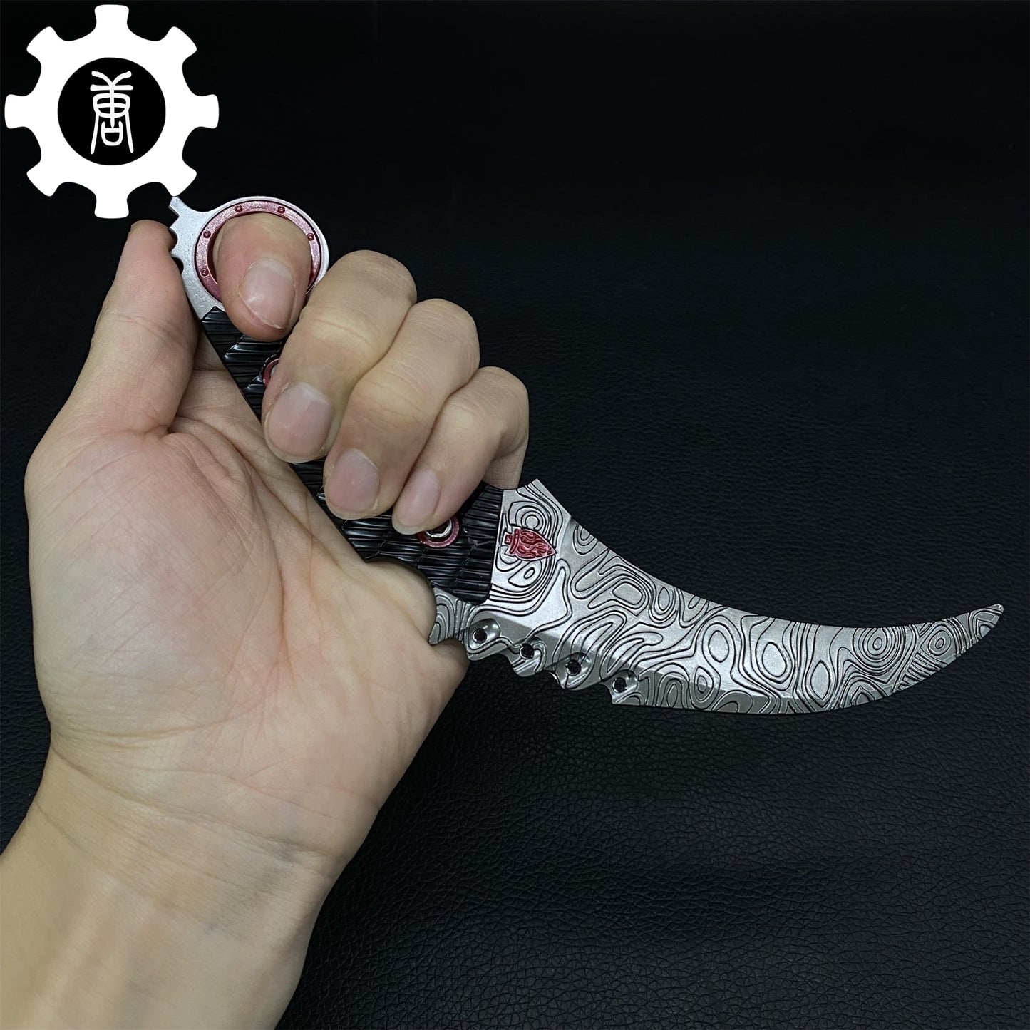 Chinese Game Arena Breakout Karambit Metal Replica