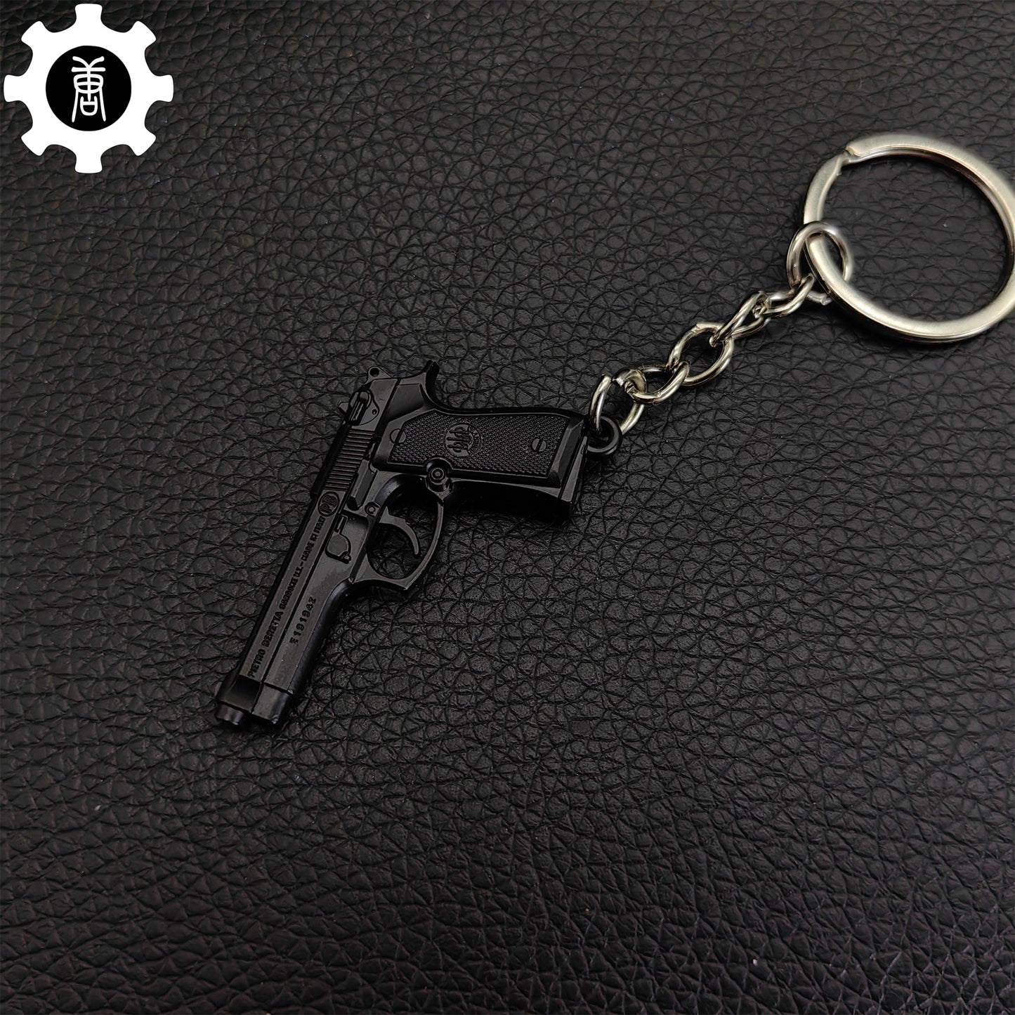 Metal Beretta M92A1 Mini Game Gun Model Keychain