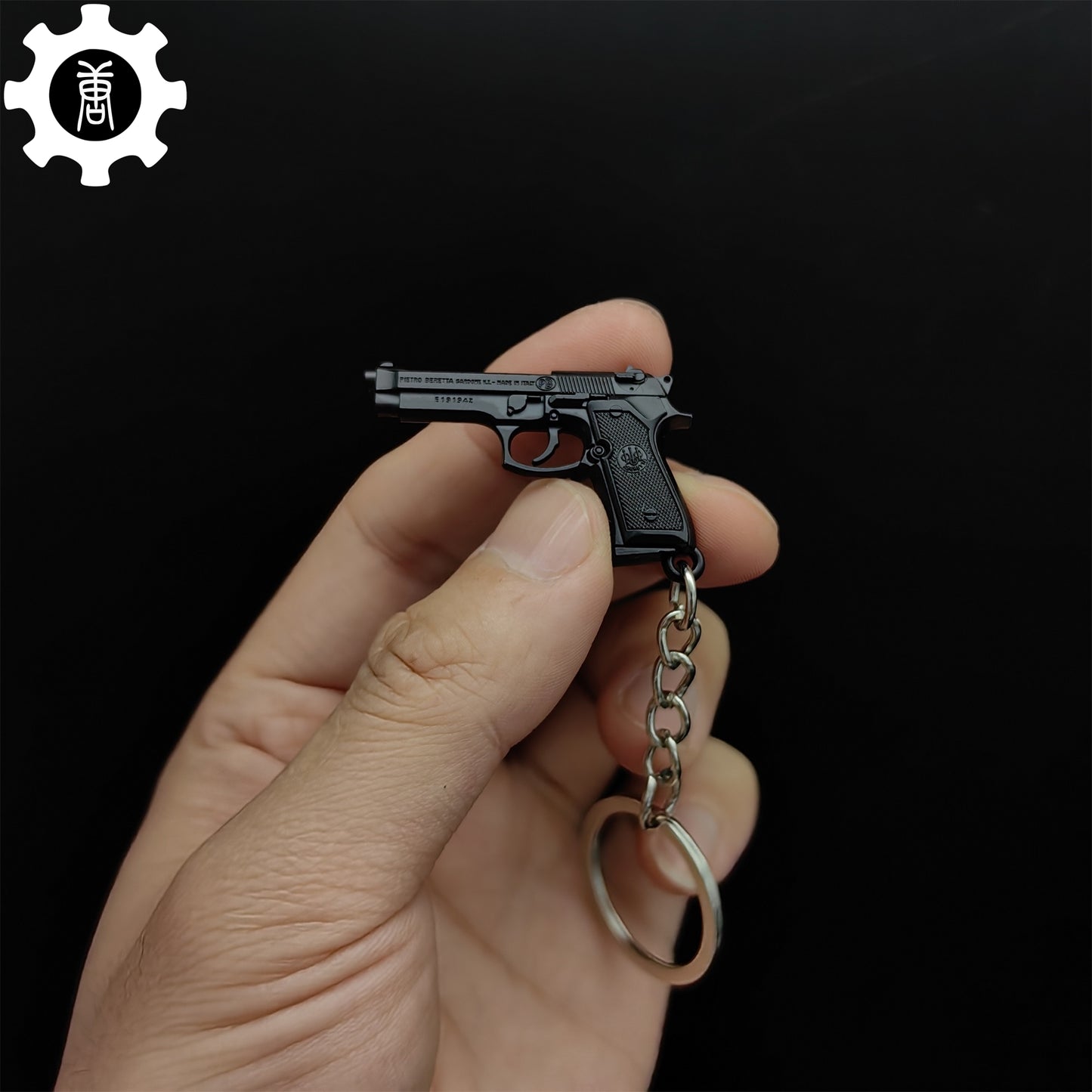 Metal Beretta M92A1 Mini Game Gun Model Keychain