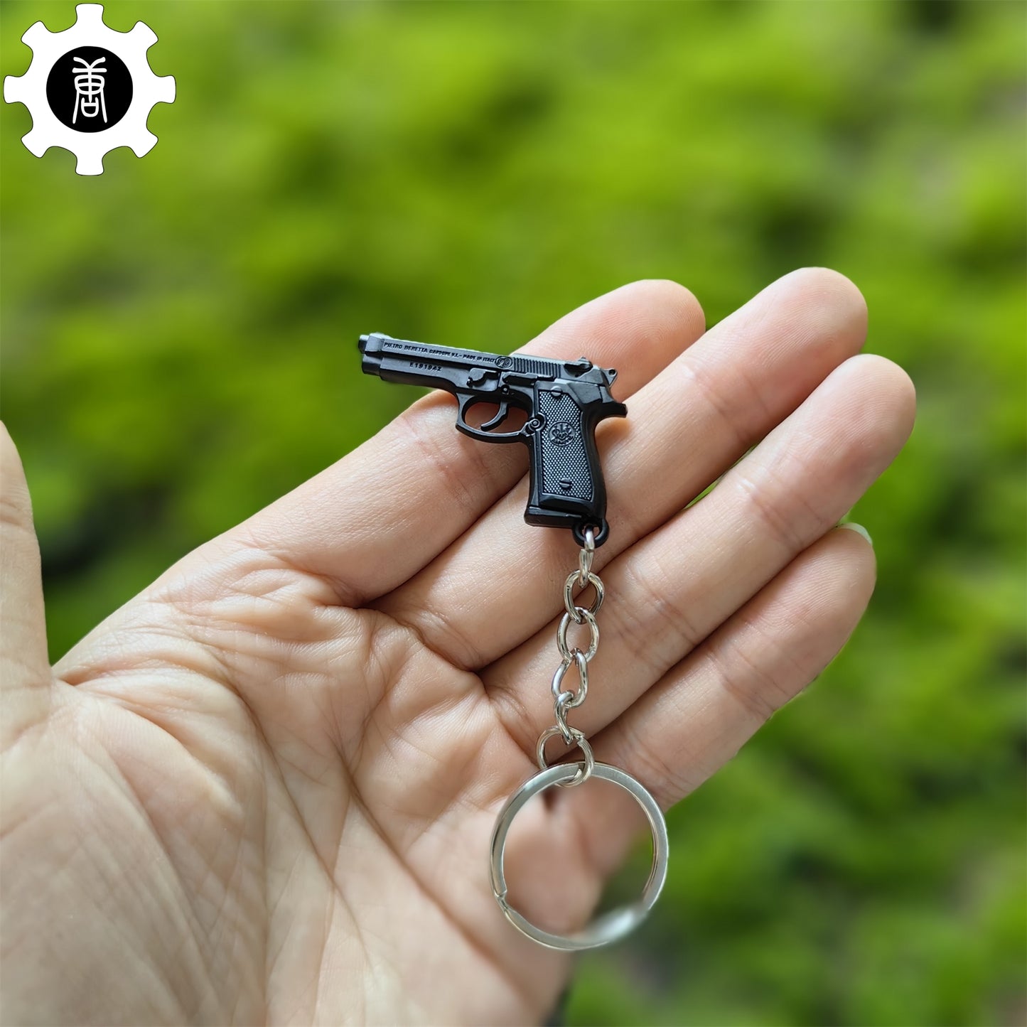 Metal Beretta M92A1 Mini Game Gun Model Keychain