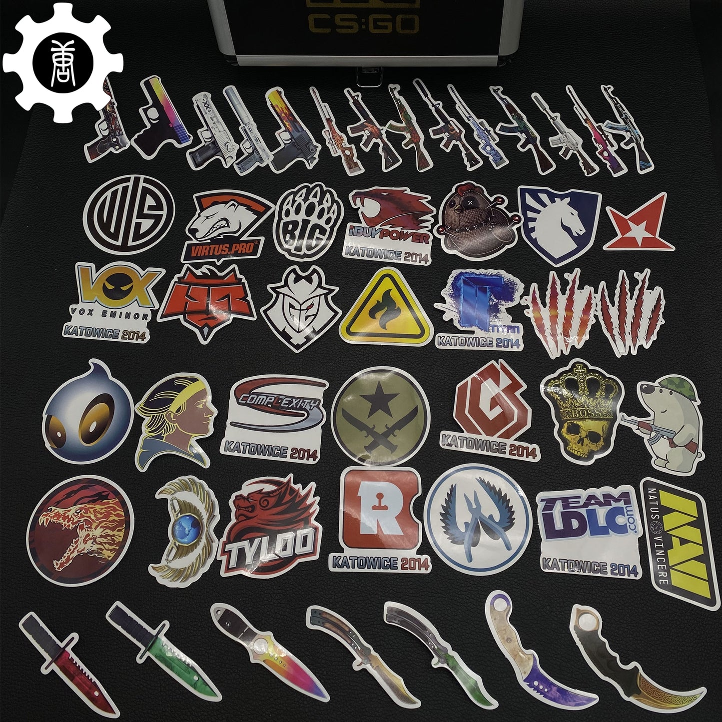 Fade Skin Stiletto Knife & Karambit & Stickers & Keychains & Random 1 AK With Gift Box