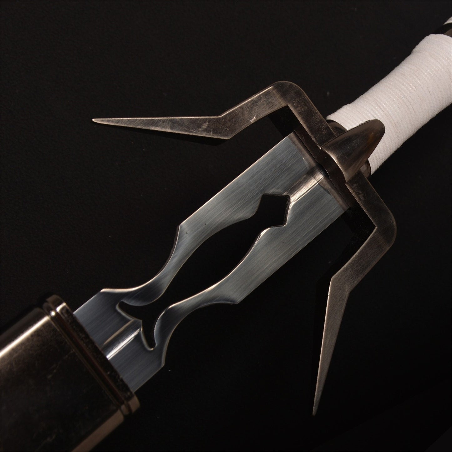 49.2" Ciri's Silver Sword Metal Replica Cosplay Prop