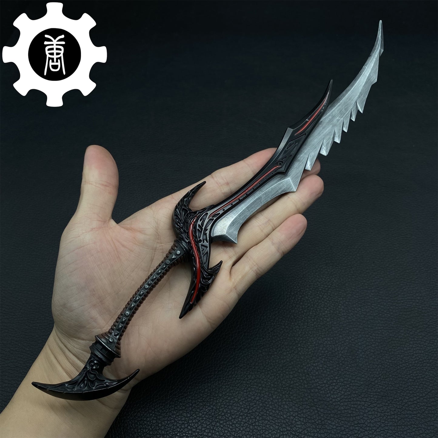 Skyrim Game Weapon New Daedric Sword Blunt Metal Replica