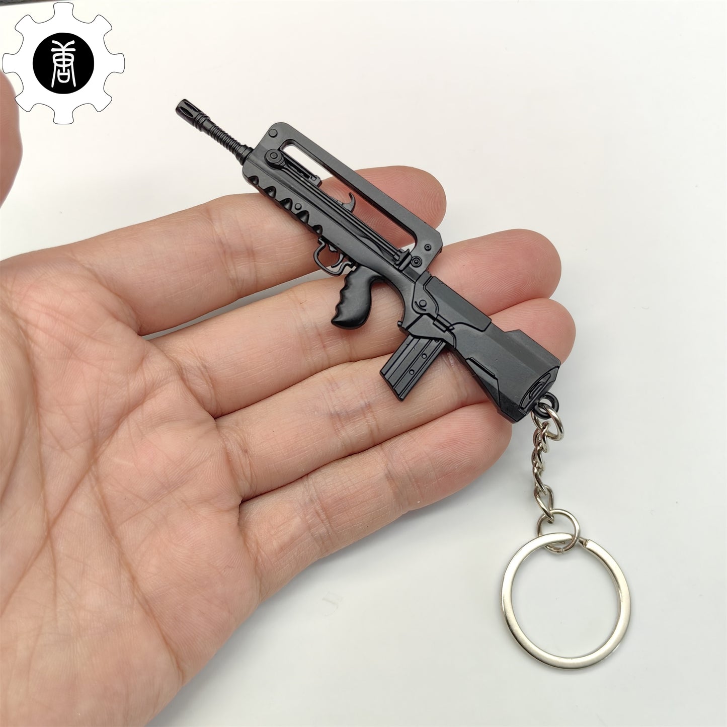 Mini FAMAS Assault Rifle Metal Keychain – Leones Marvelous Items