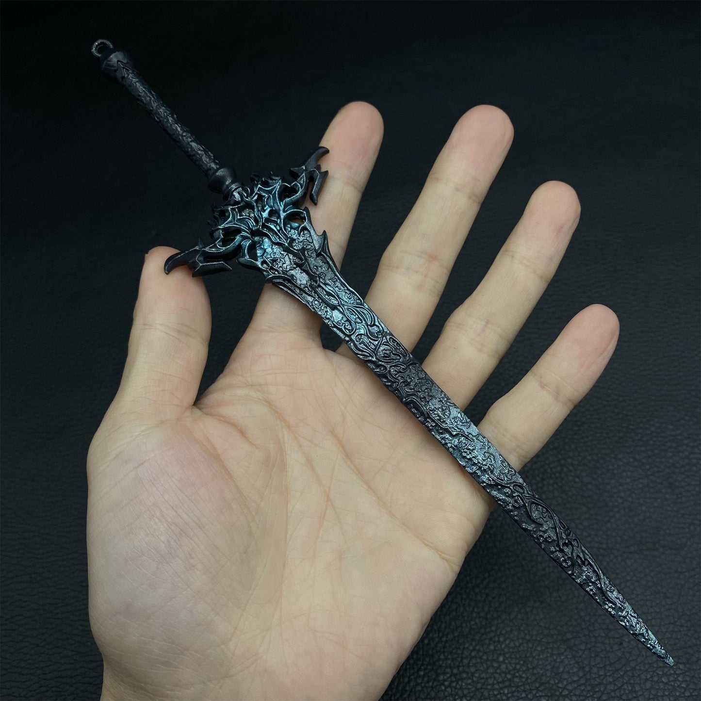 FF Series Cloud Sword Sephiroth Katana Squall Gun Blade 11 In 1 Pack