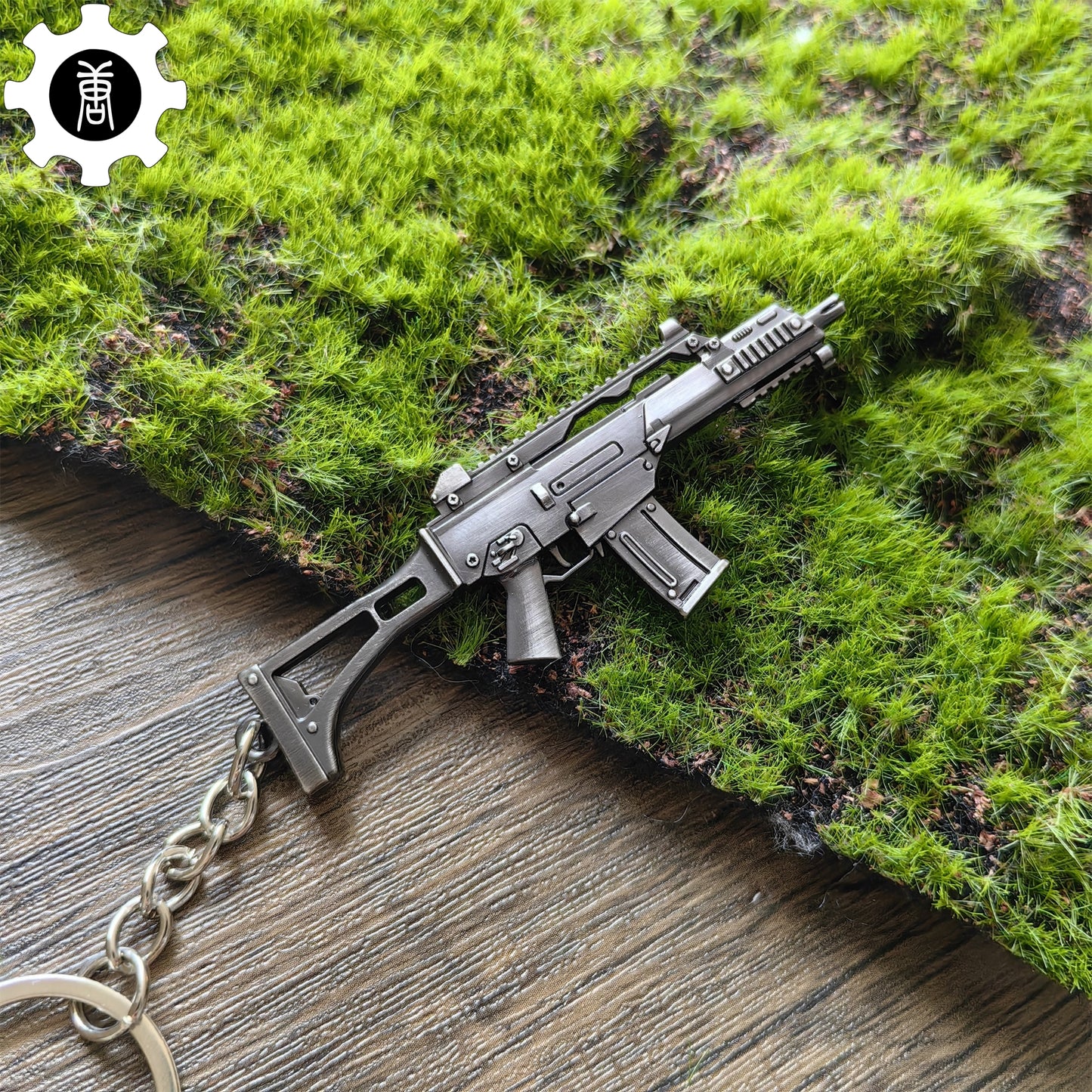 Tiny Gewehr 36C Assault Rifle Model Metal Keychain