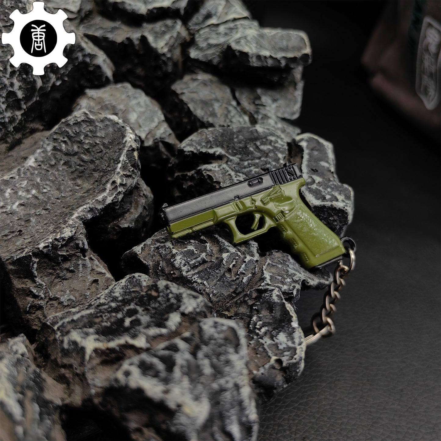 Mini G17-P18C Pistol Metal Keychain