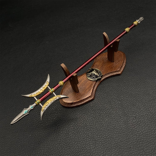 Great golden-winged peng Halberd Metal Replica