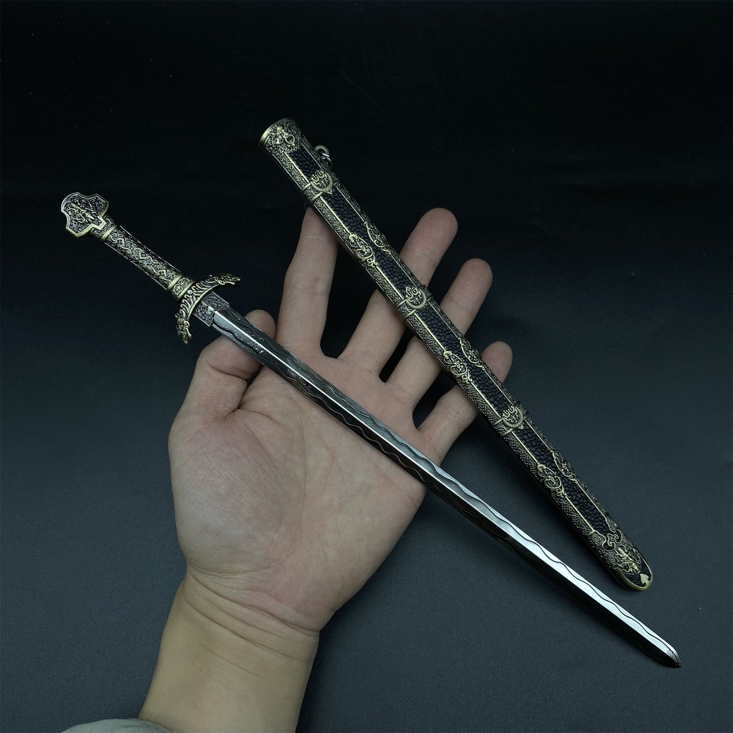 Heavenly King Sword Metal Craft Weapon Replica