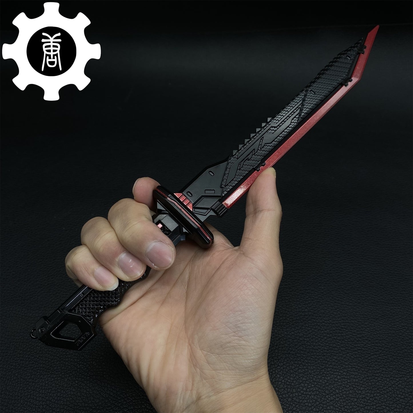 Metal Hunter Blade Dull Replica