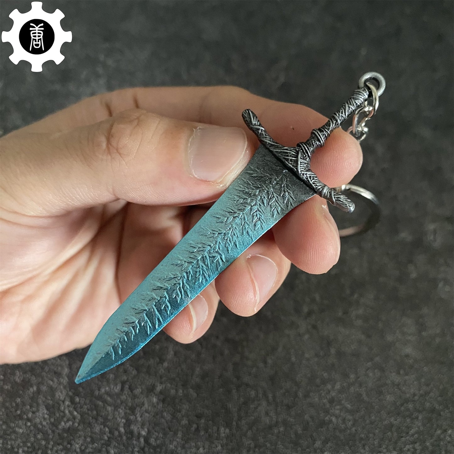 Metal 3.5'' Moonlight Greatsword Mini Keychain