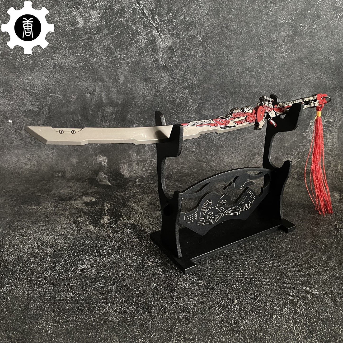 Hot Game Moth Sword Metal Prop Gift