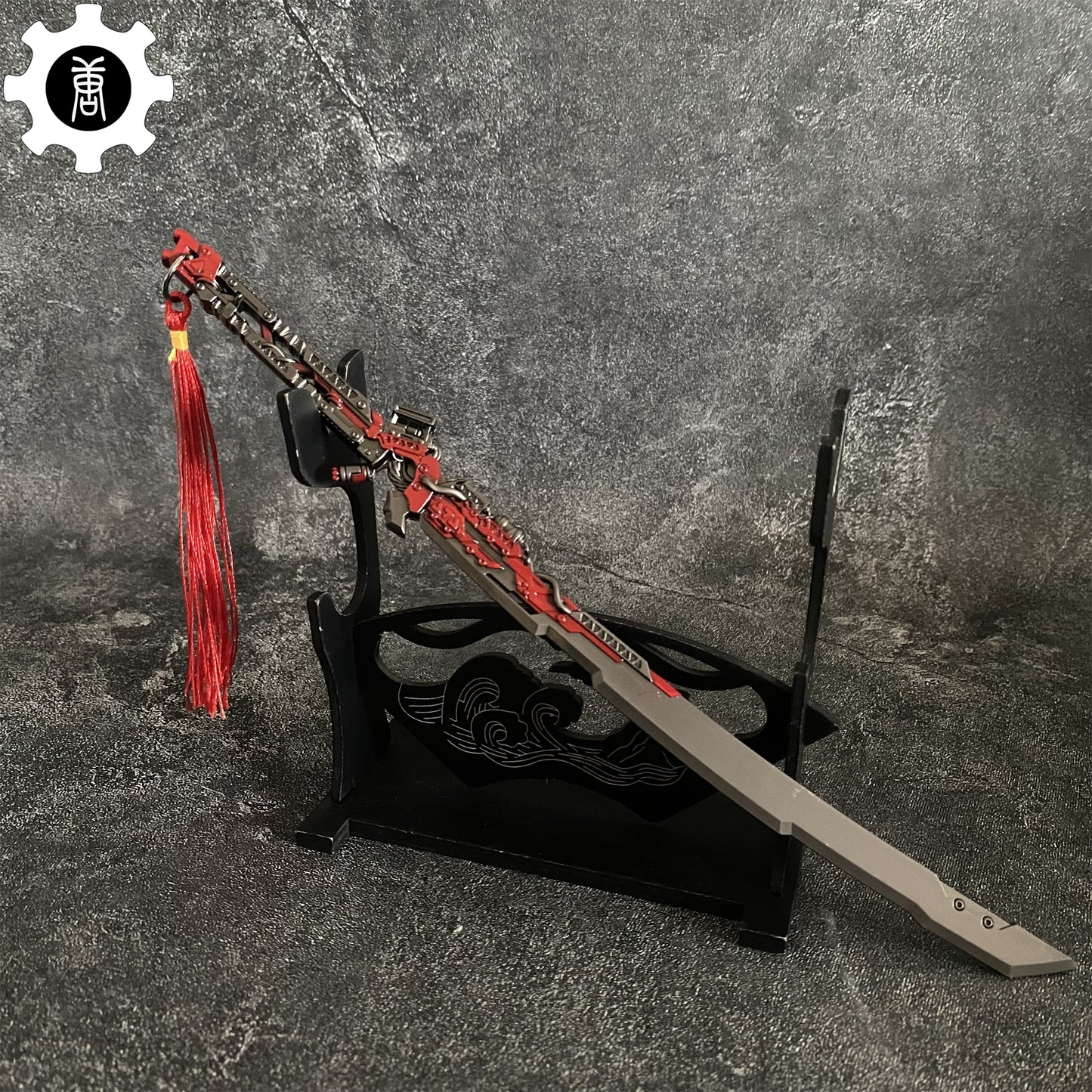 Hot Game Moth Sword Metal Prop Gift