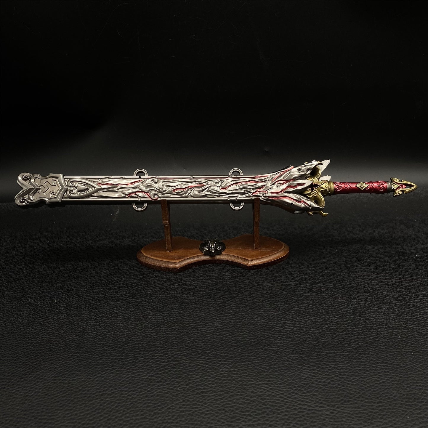 Naraka Game 30CM Red Sky Sword Metal Prop