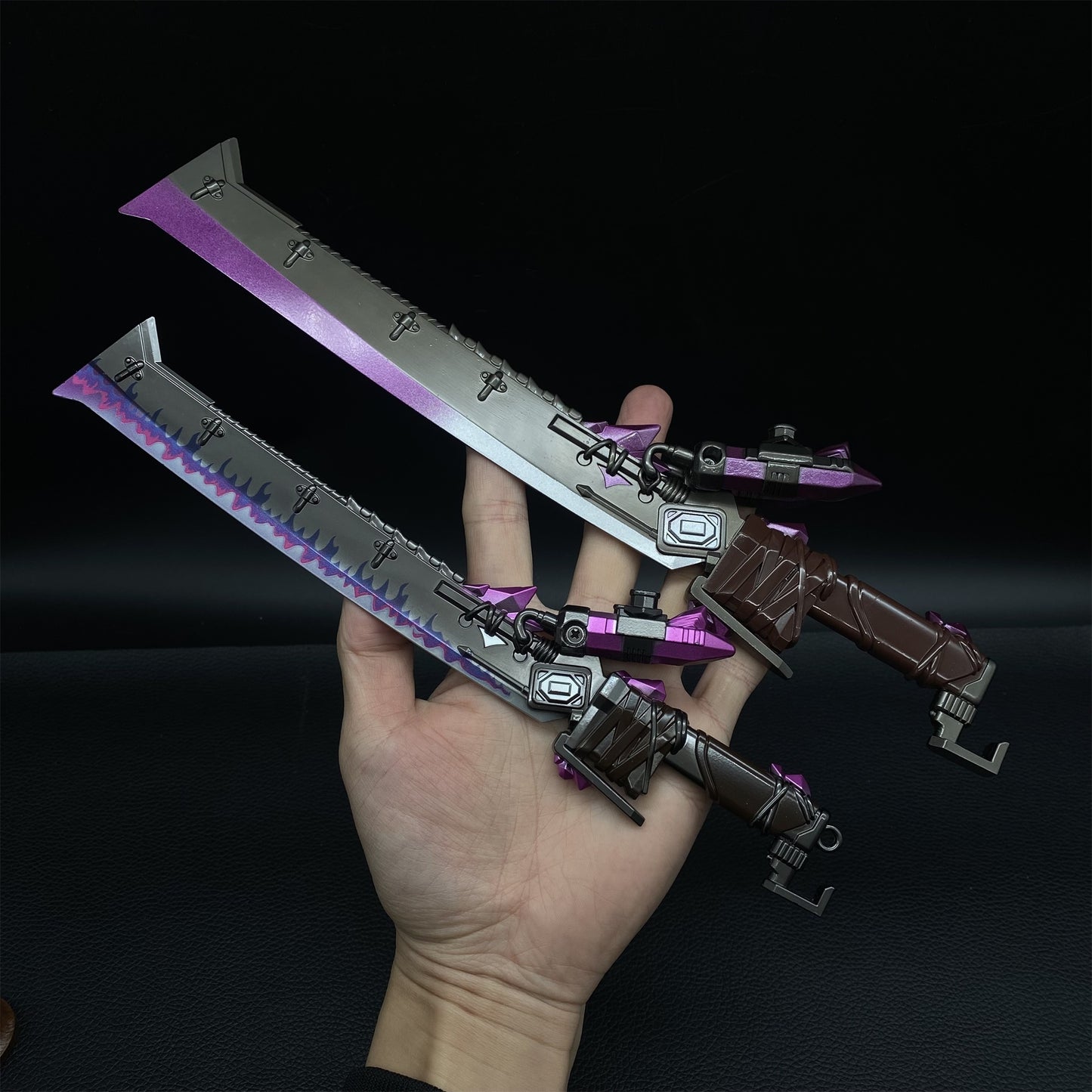 Hot Game Subway Escape Flame Knife Metal Replica