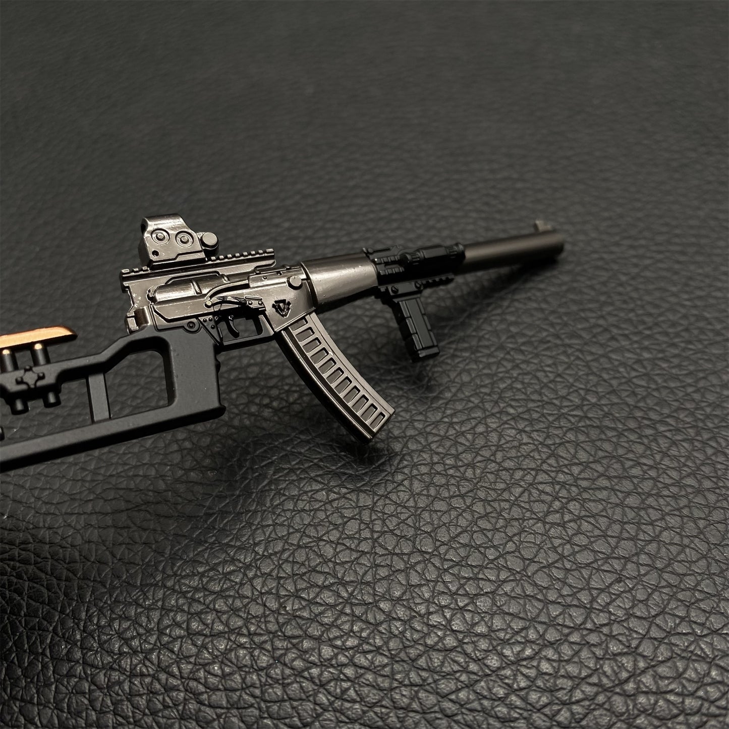 Tiny VSS Gun Keychain Metal Pendant