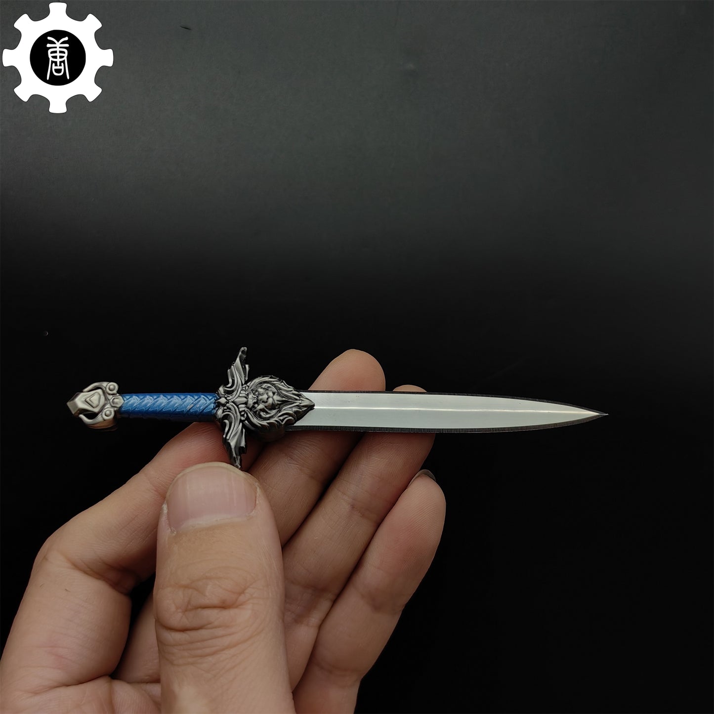 WOW Stormwind Sword Mini Metal Replica Unboxing Tool