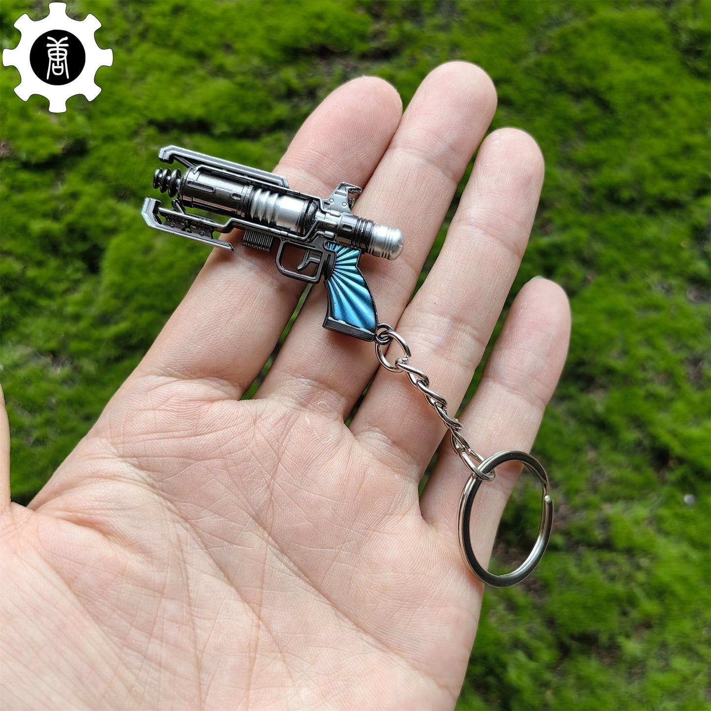 Wingman Revolver Keychain Mini Metal Replica 