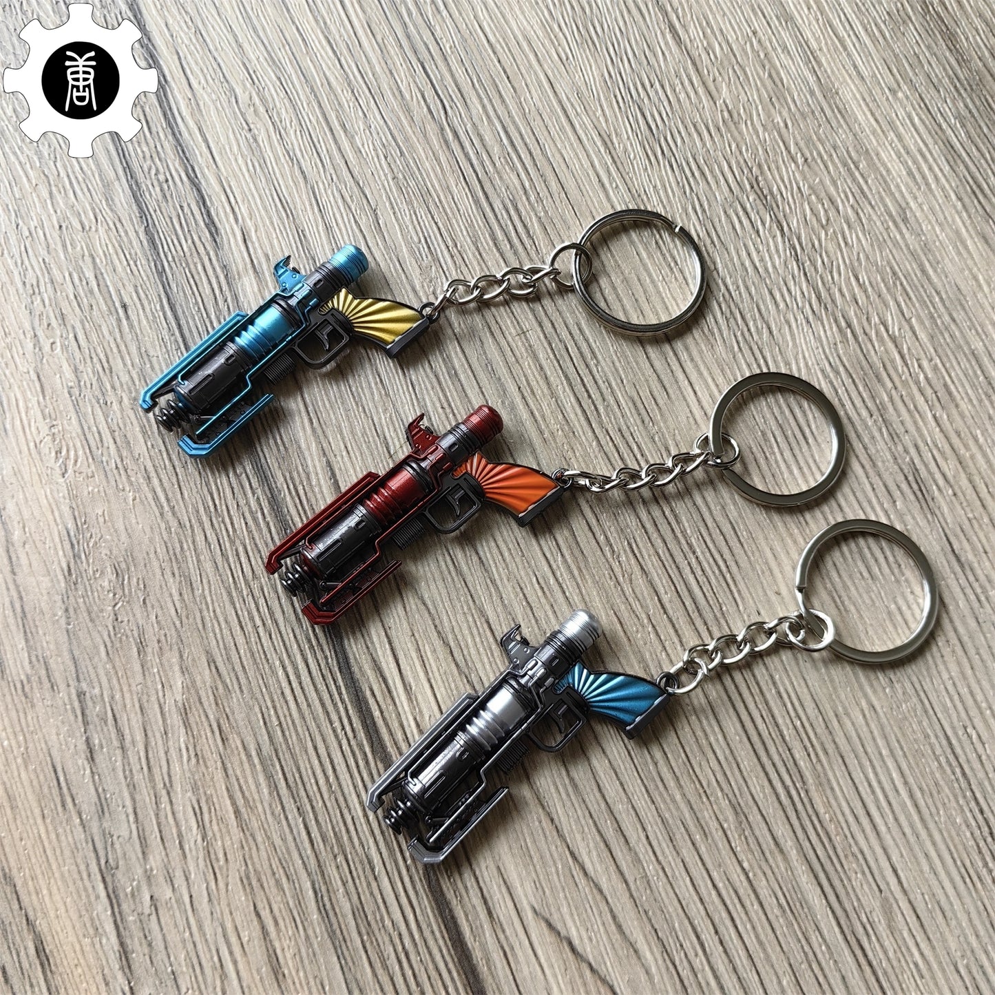 Wingman Revolver Keychain Mini Metal Replica 