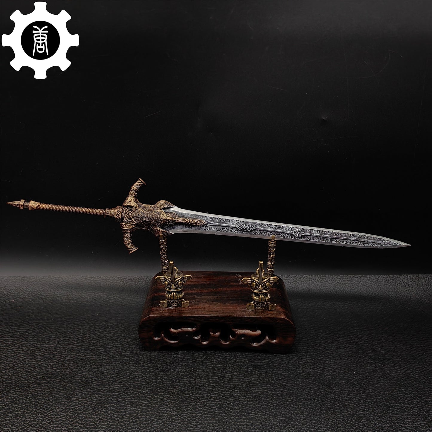 3D Printed 1: 6 Scale Wolf Knight’s Greatsword