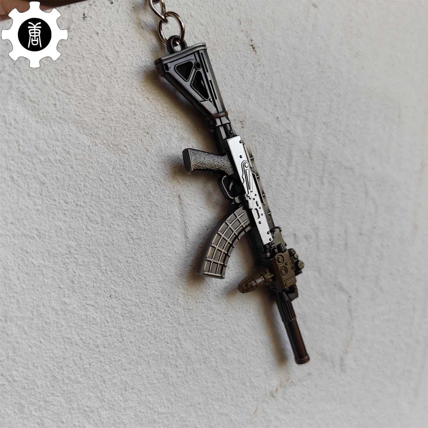 Metal BIOHAZARD Village AK RE8 Gun Keychain