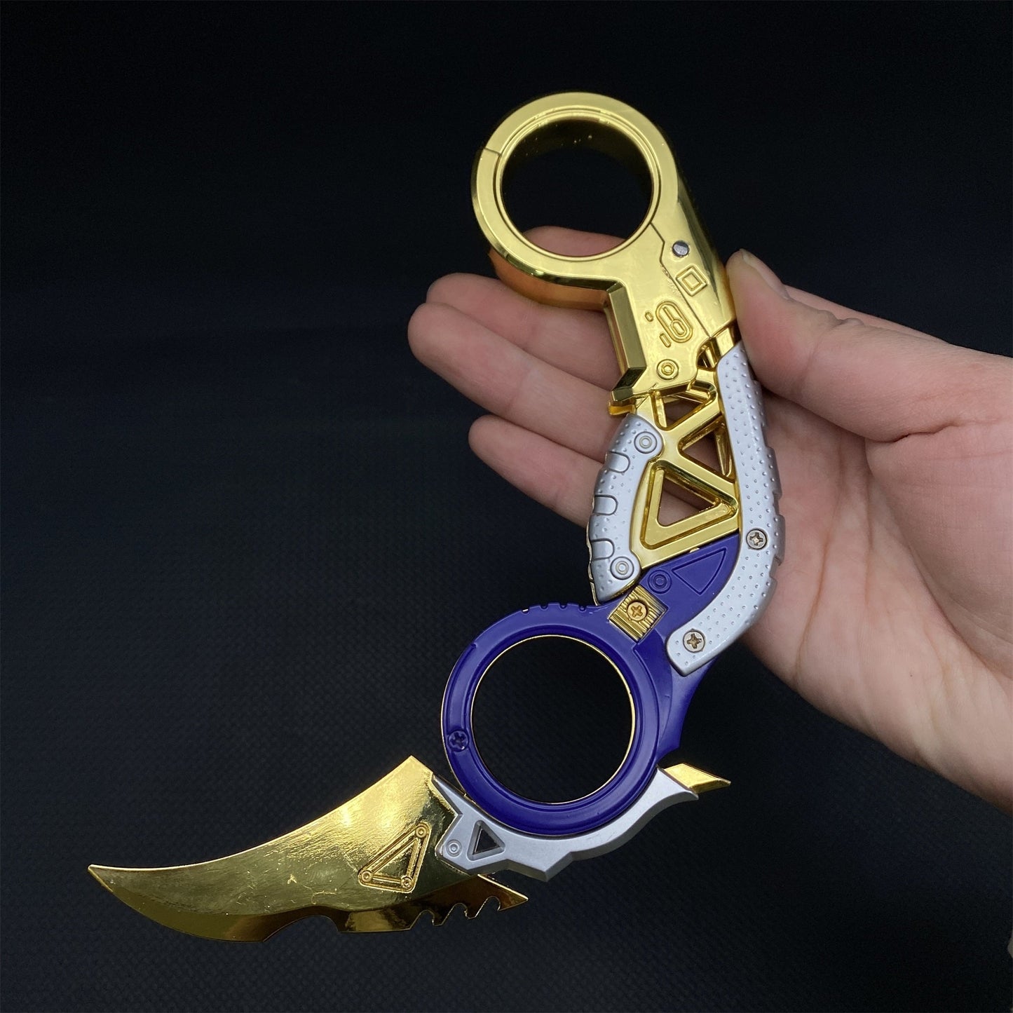 New Raptor's Claw Metal Blunt Replica-Foldable Version