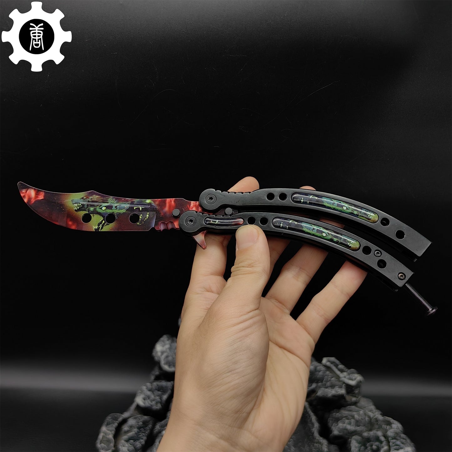 Metal Butterfly Knife Three Wolves Pattern Balisong Game Prop