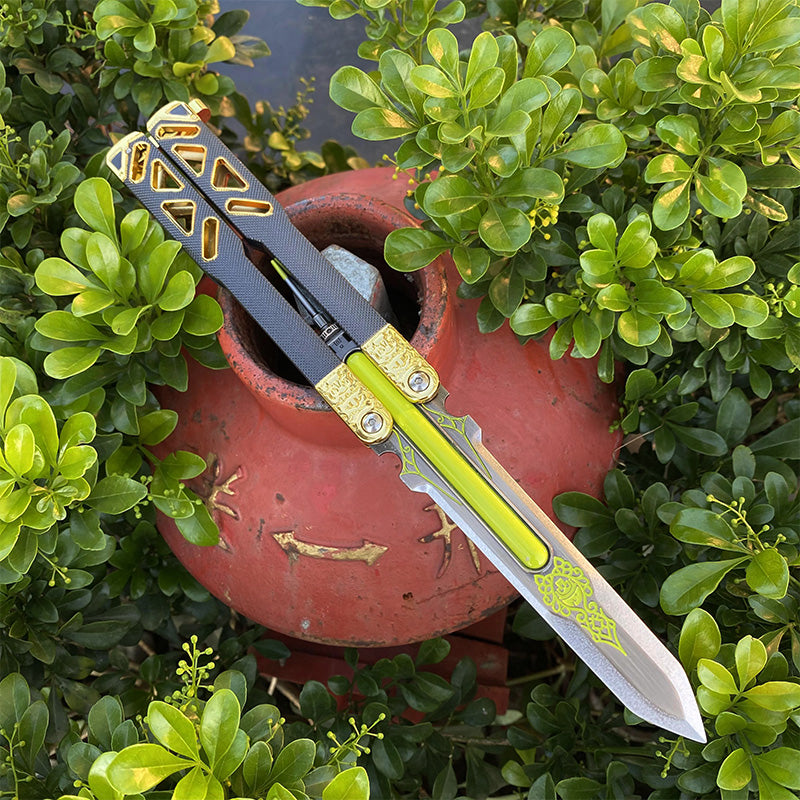 Octane Heirloom - The Ultimate Guide to Octane's Iconic Butterfly Knife